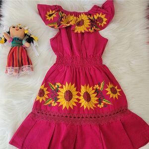 Embroidered dress 